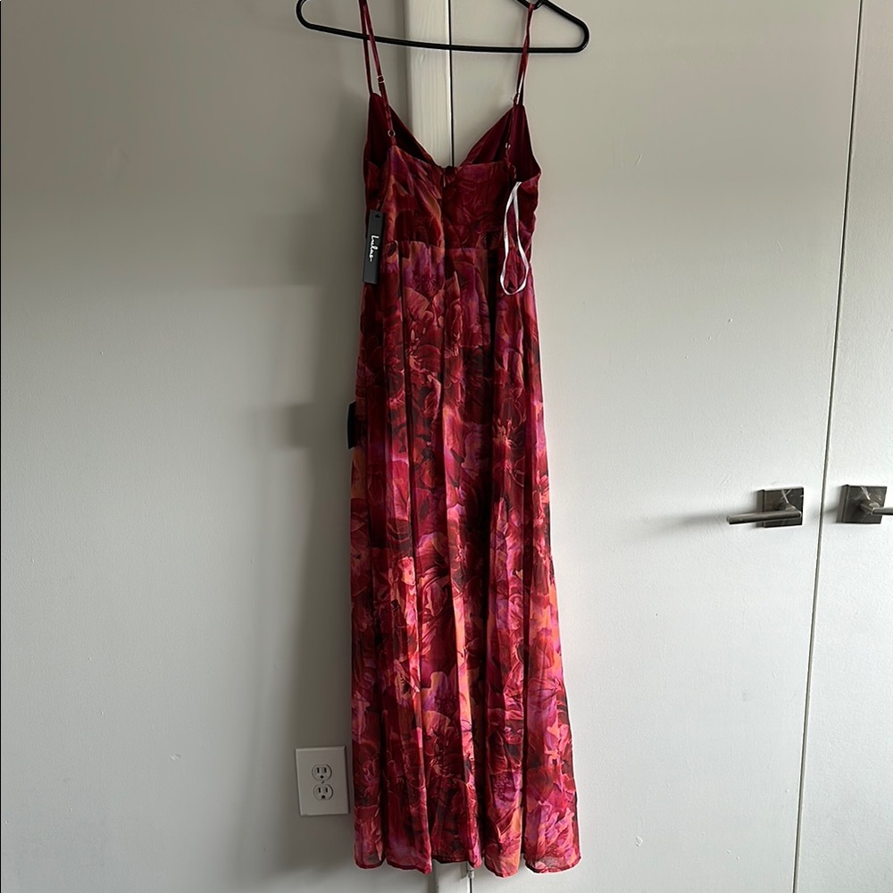 Lulu’s Floral burgundy Maxi Dress - Picture 3 of 4
